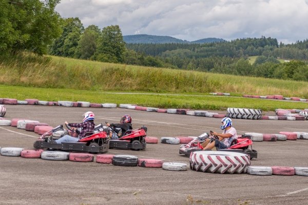 Půjčovna motokár Horní Planá - Go-karts Horní Planá